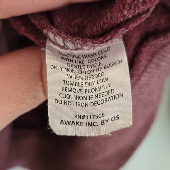 "Blessed" Maroon Sweatshirt Size Large - Picture 5 of 5